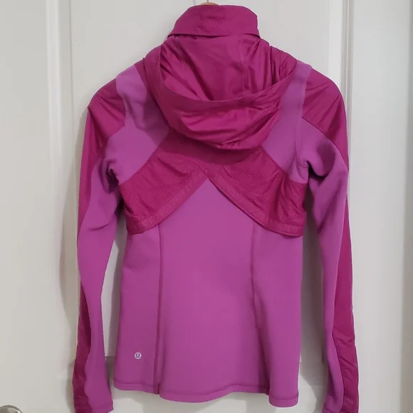Lululemon Kanto Catch Me Run Jacket - Picture 2 of 4